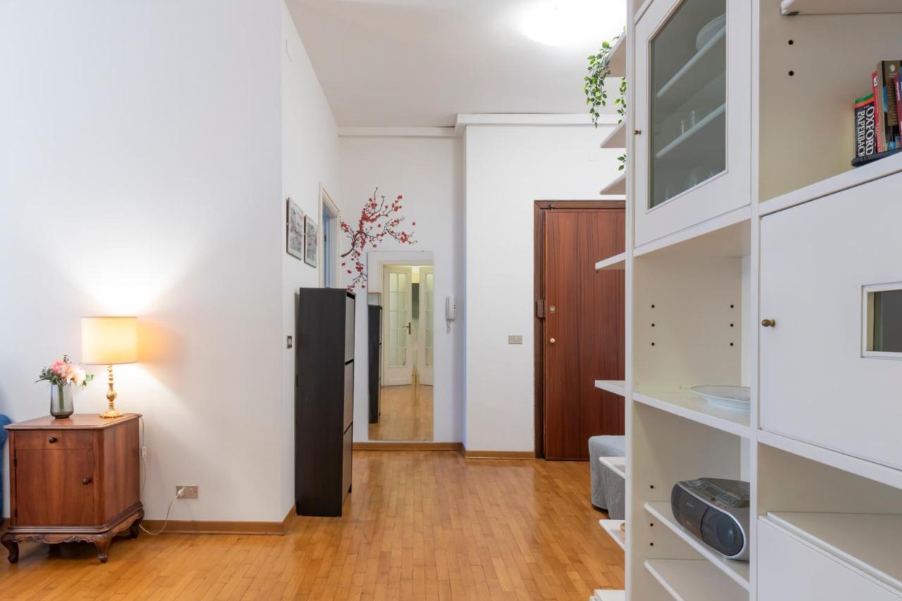 Mimmi Apartment Zurigo 12 มิลาน ภายนอก รูปภาพ